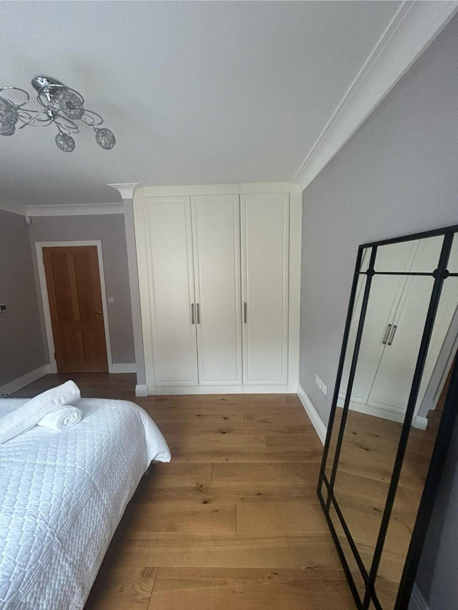 Royal Windsor Super King Ensuite - Free Parking Kültér fotó